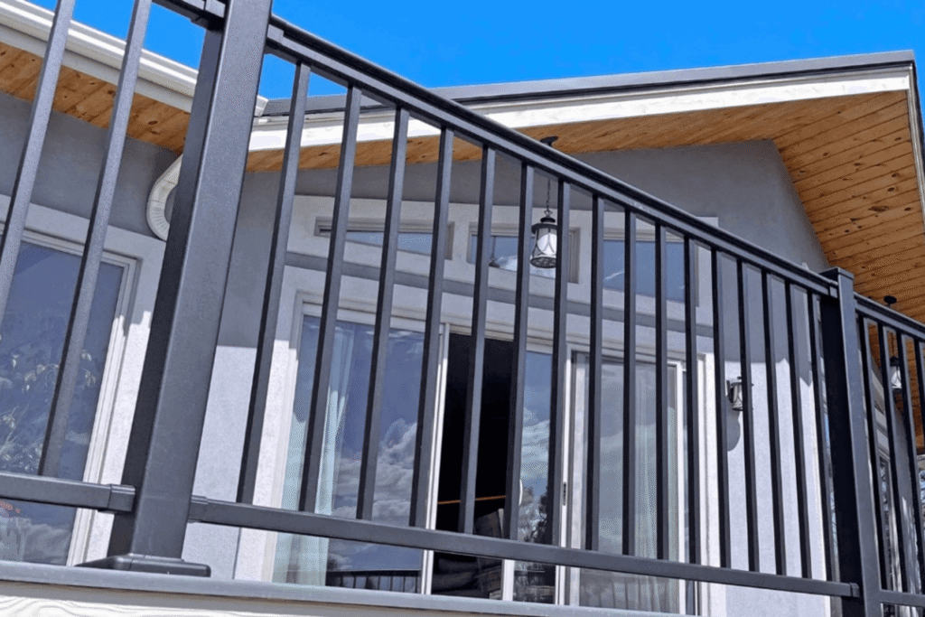 Aluminum Railings (1) (1) (1)